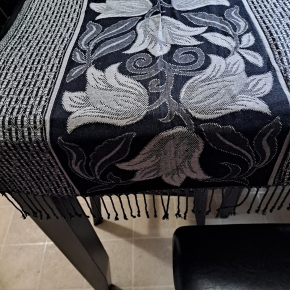Black & Grey Floral Design Wrap/Table Runner/Wall Hanging - Picture 5 of 6